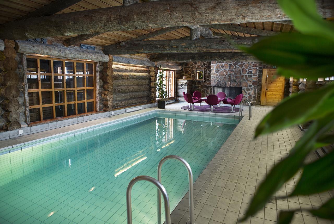 Javri Lodge Сааріселькя Екстер'єр фото